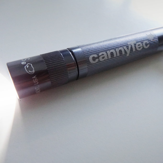 cannyTec, Maglite LED Solitaire mit Lasergravur